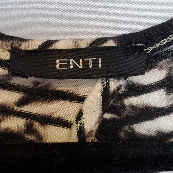 ENTI Black and White Striped Tie Dye Maxi Dress - Picture 3 of 4